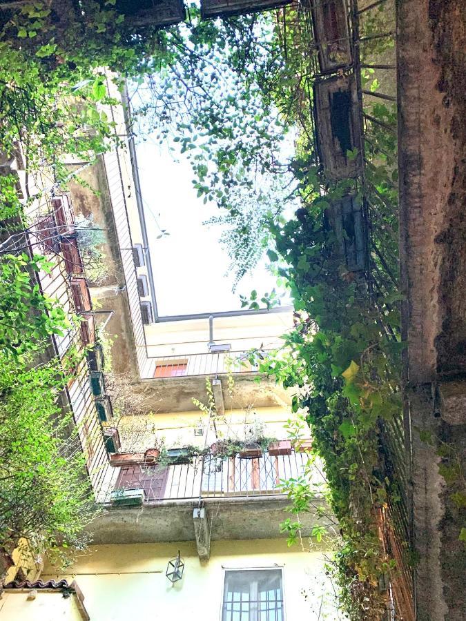 Canal View Historical Apartment Milaan Buitenkant foto